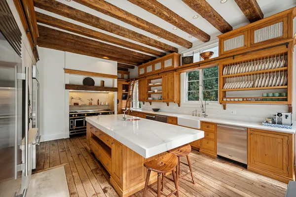 $4,499,000 | 528 Roslyn Road, Kenilworth, IL 60043