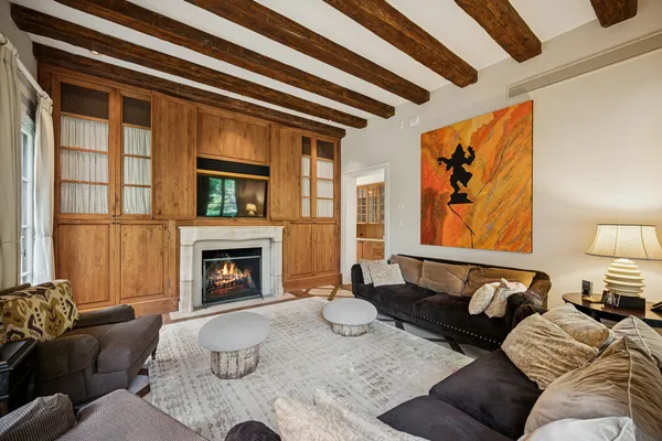 $4,499,000 | 528 Roslyn Road, Kenilworth, IL 60043