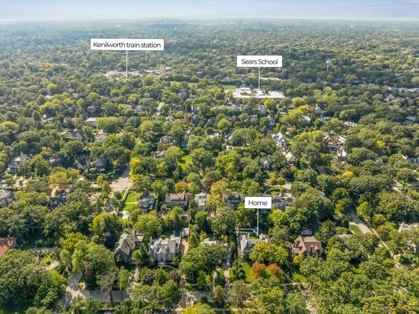 $4,499,000 | 528 Roslyn Road, Kenilworth, IL 60043