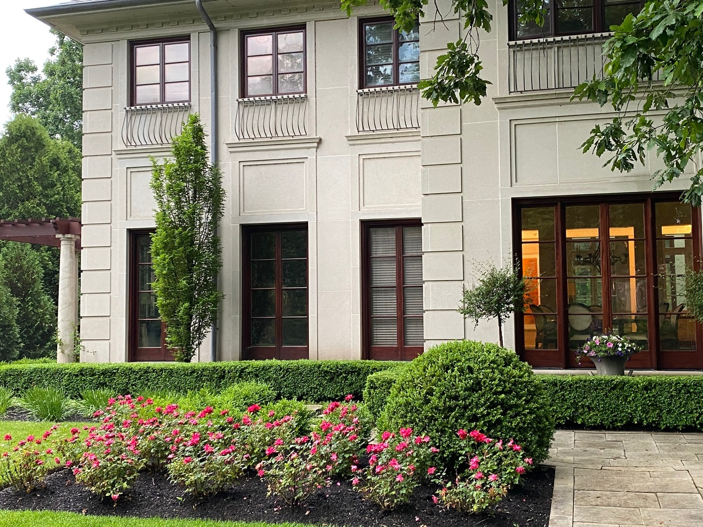 528 Roslyn Road Kenilworth, IL 60043 - Photo 9 of 64