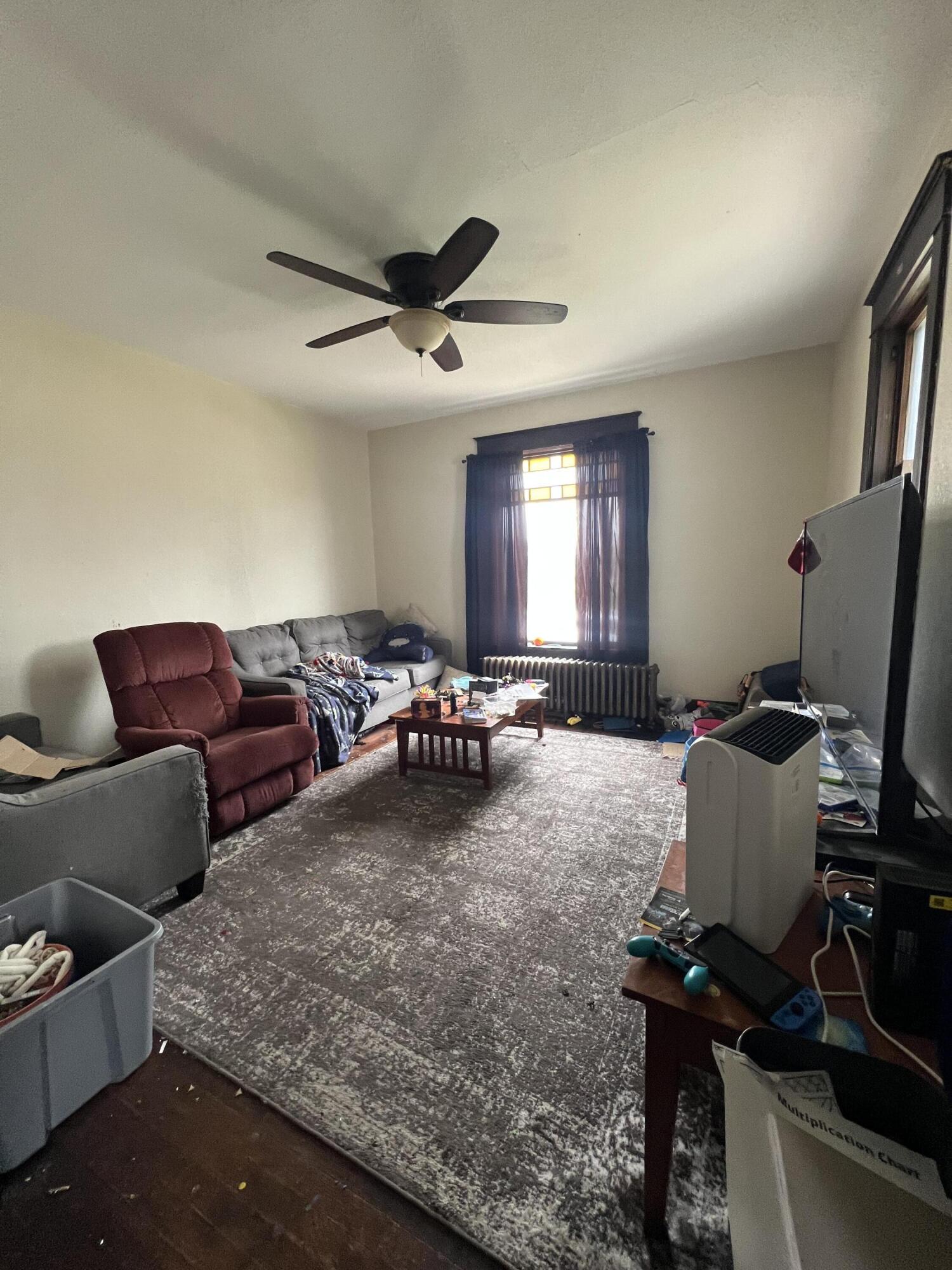 1925 Rapids Drive Racine, WI 53404 - Photo 6 of 14 Living Room