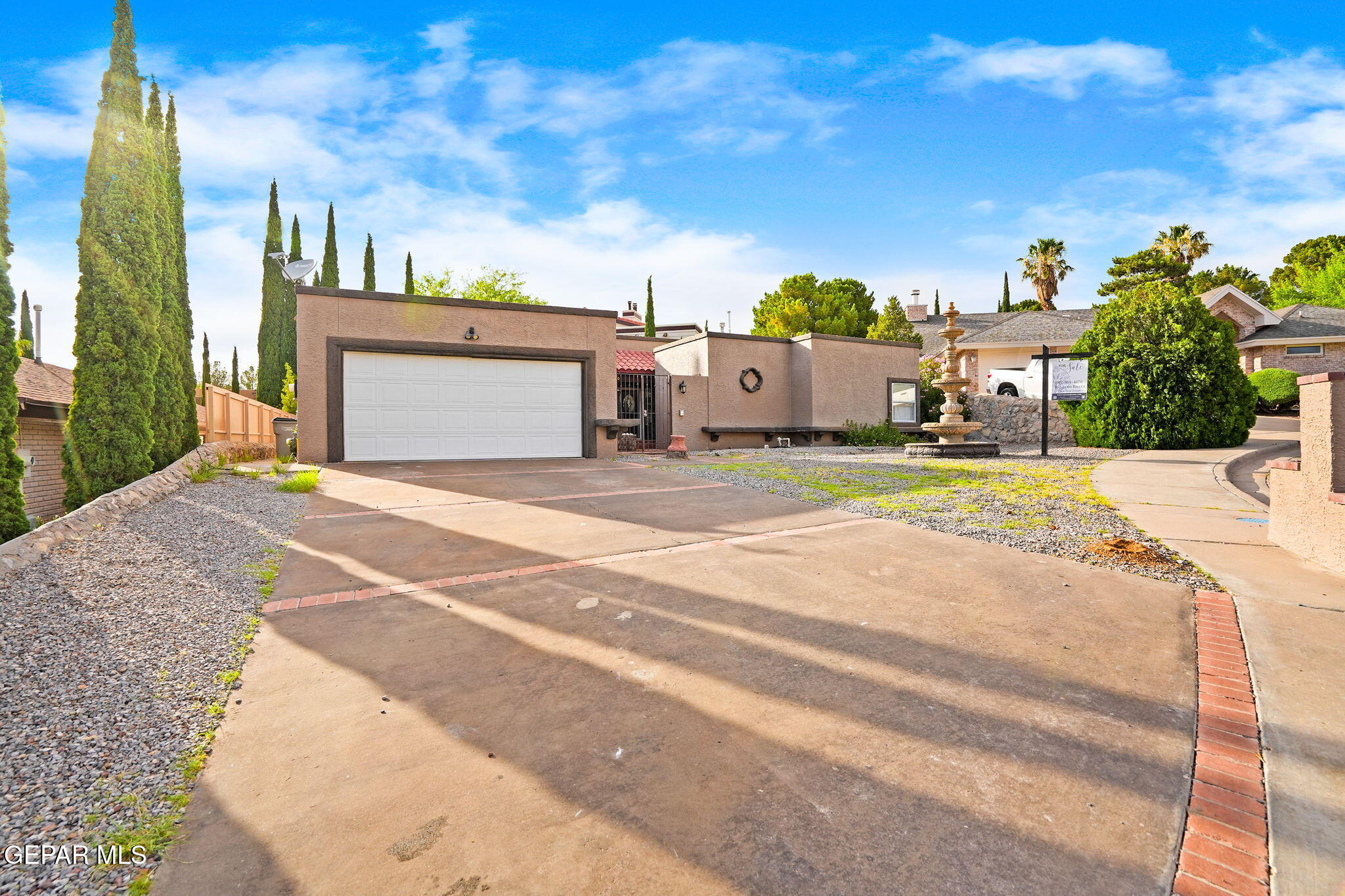 540 Spring Crest Drive El Paso, TX 79912 - Photo 1 of 37 39-web-or-mls-JOL01265