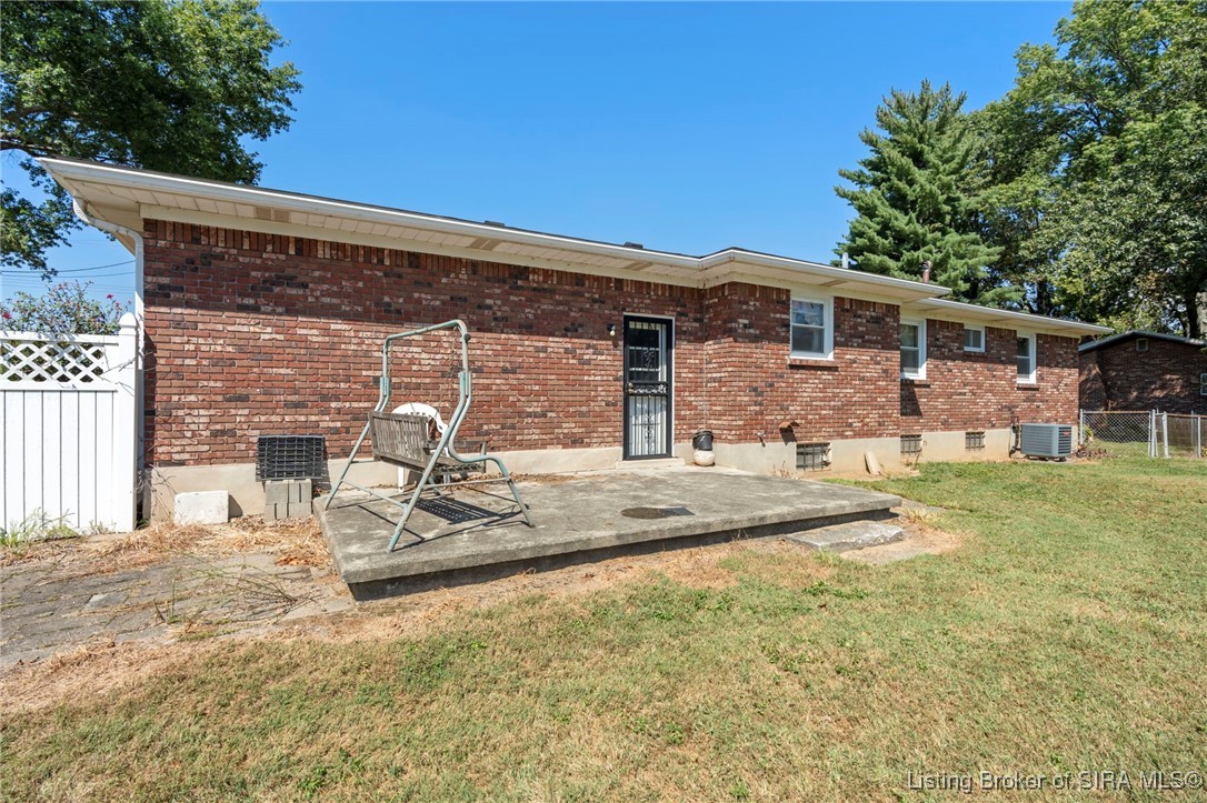 7309 Cane Run Road Louisville, KY 40258 - Photo 41 of 46 Gallery Image 41