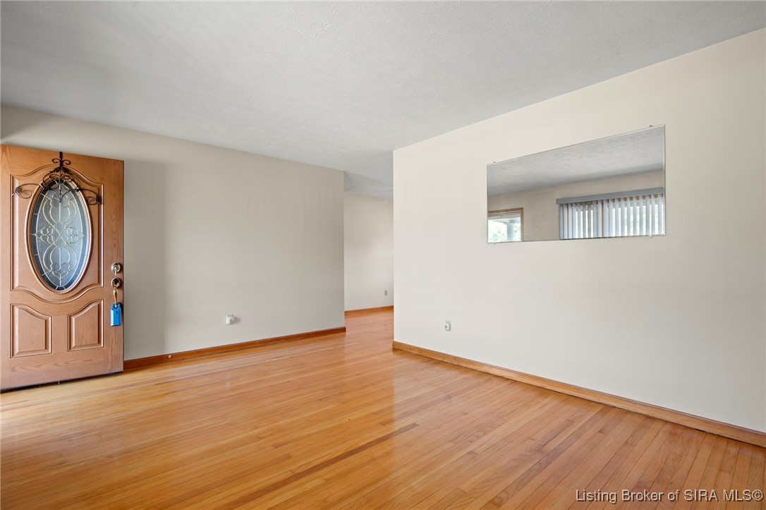 7309 Cane Run Road Louisville, KY 40258 - Photo 9 of 46 Gallery Image 9