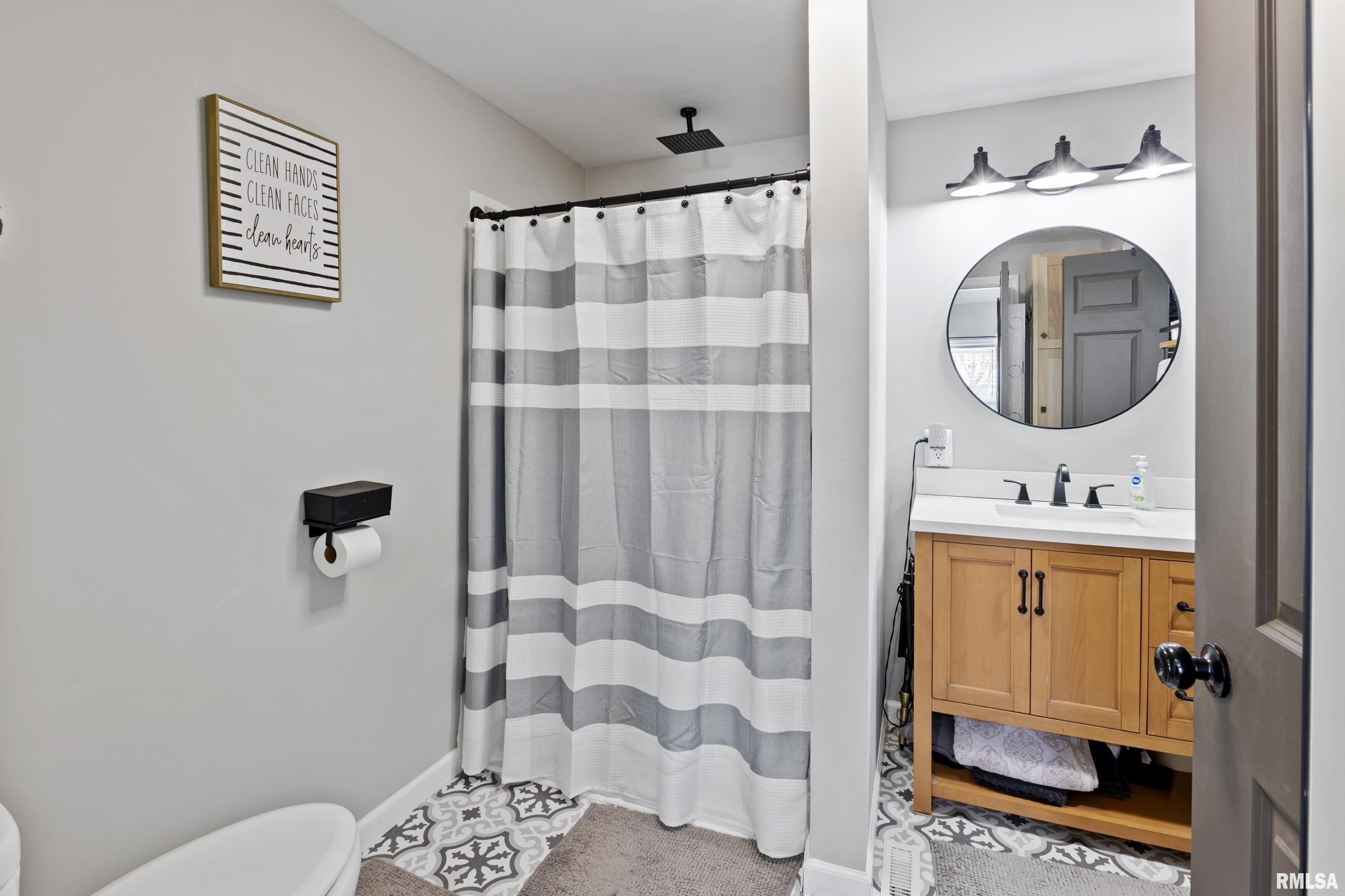 1717 Cedar Street Quincy, IL 62301 - Photo 12 of 23