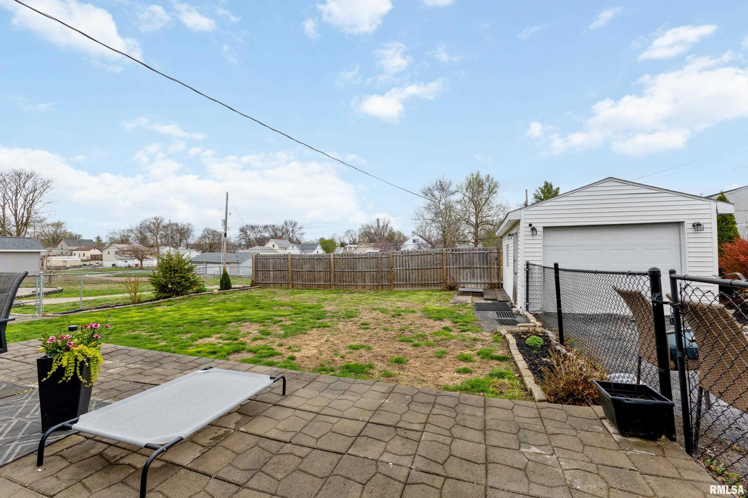 1717 Cedar Street Quincy, IL 62301 - Photo 18 of 23