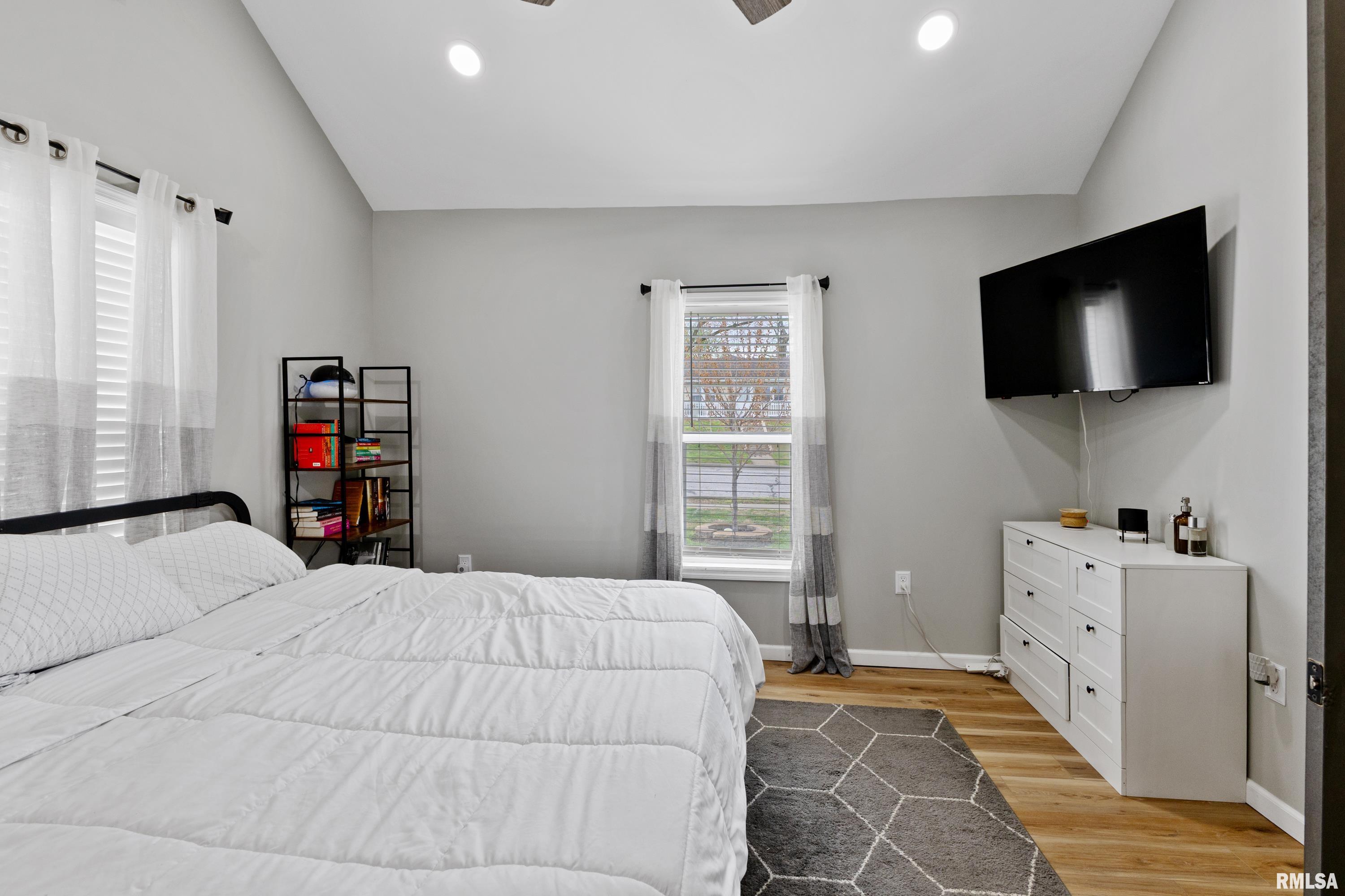 1717 Cedar Street Quincy, IL 62301 - Photo 10 of 23