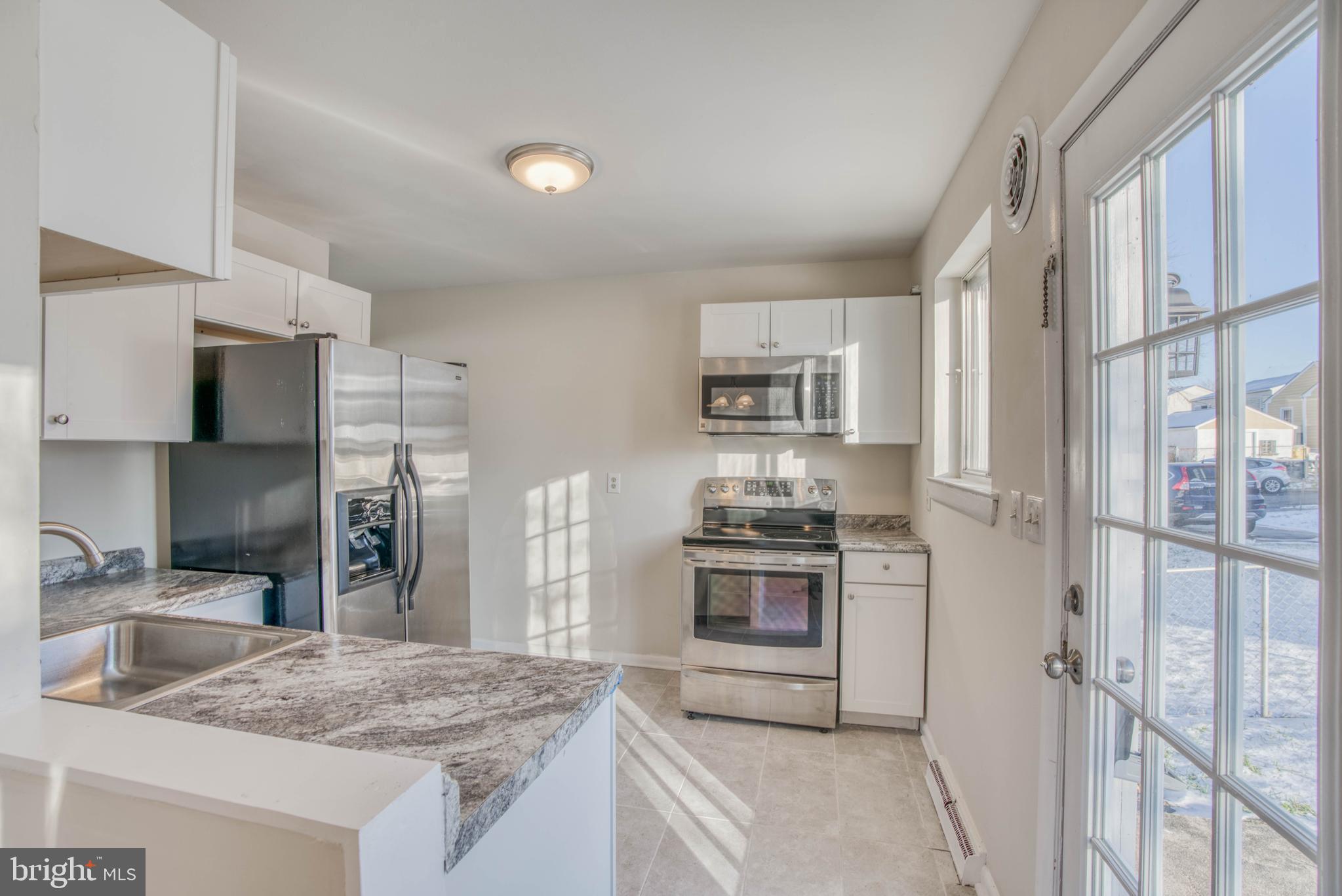 303 Cresswell Road Baltimore, MD 21225 - Photo 1 of 44 Gallery Image 1