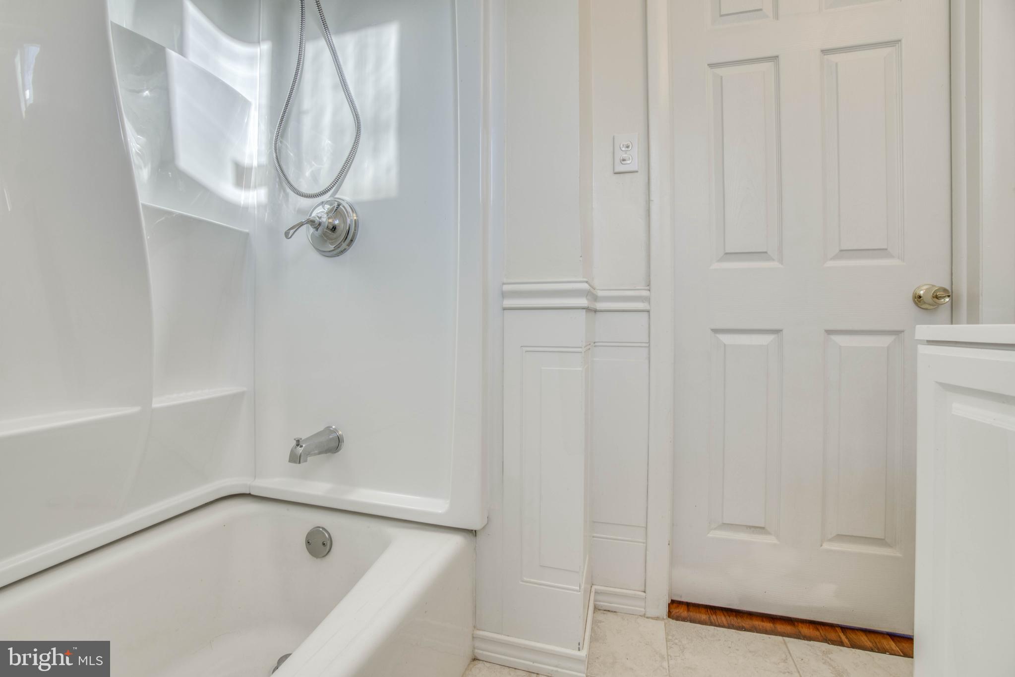 303 Cresswell Road Baltimore, MD 21225 - Photo 22 of 44 Gallery Image 22