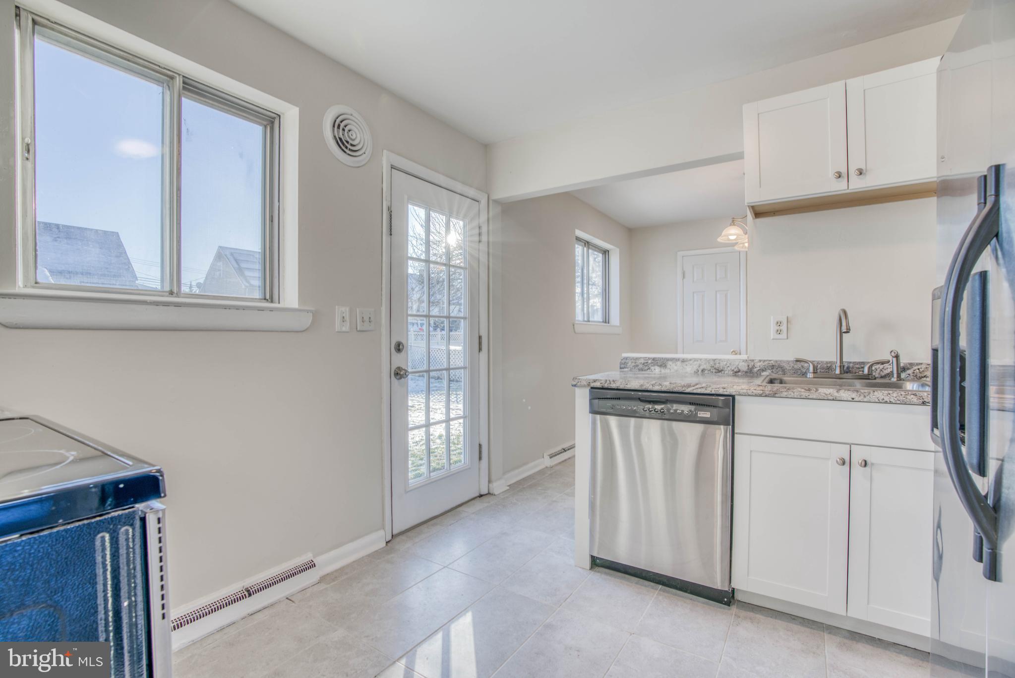 303 Cresswell Road Baltimore, MD 21225 - Photo 6 of 44 Gallery Image 6