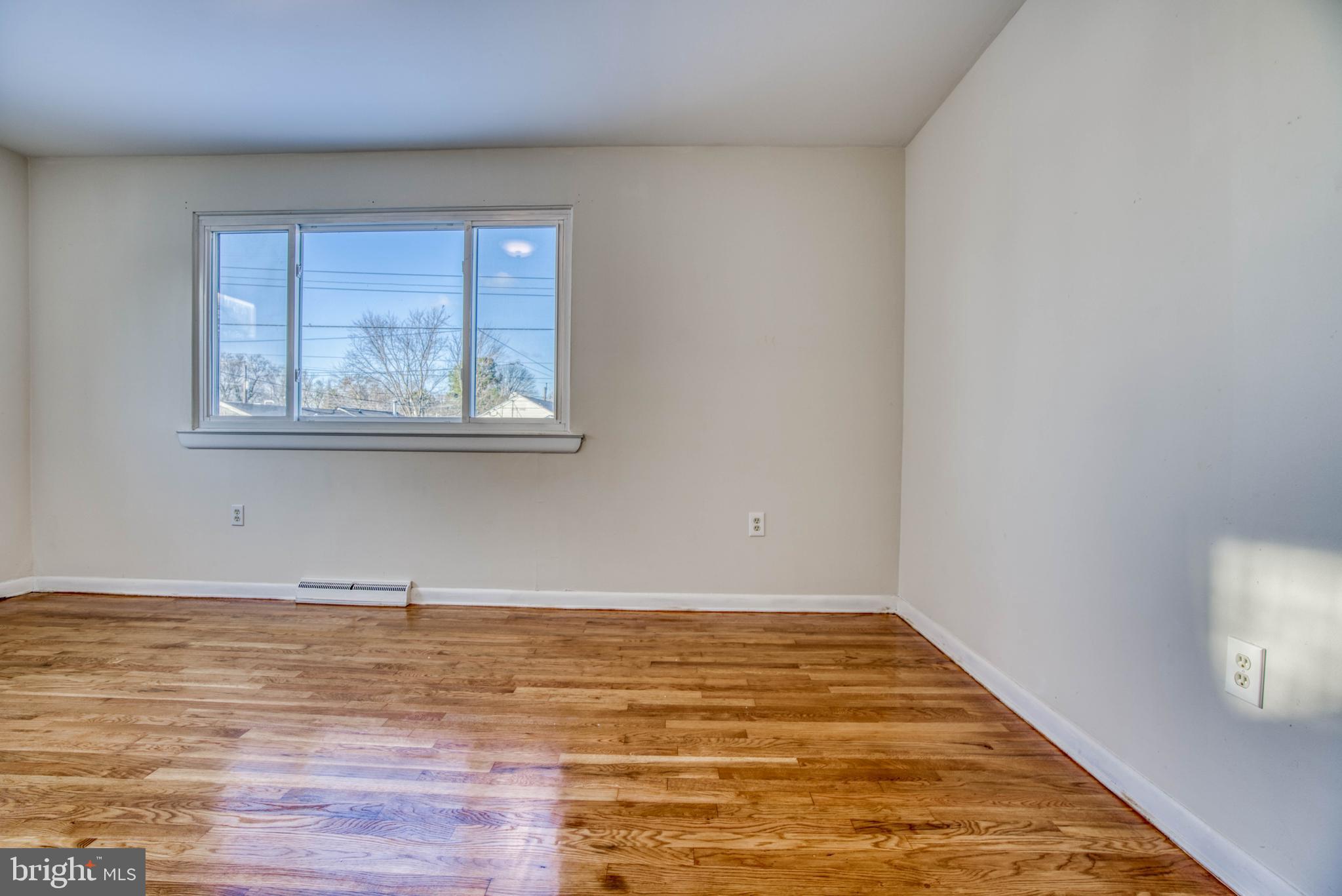 303 Cresswell Road Baltimore, MD 21225 - Photo 10 of 44 Gallery Image 10