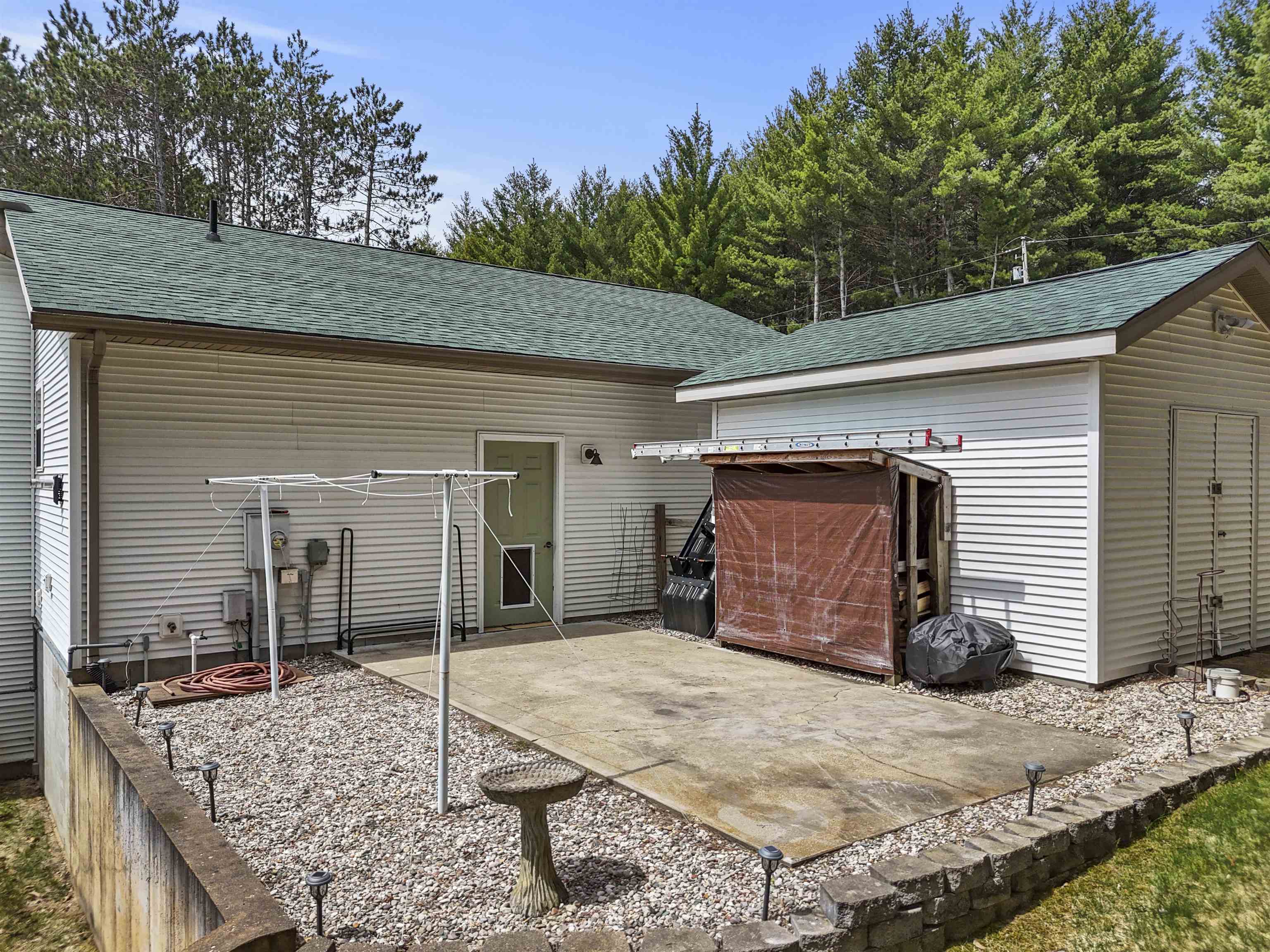 1660 High Road Roscommon, MI 48653 - Photo 55 of 68 1933741-caf82d5f-3439-49ac-963d-a5e17cb4f21b.JPG