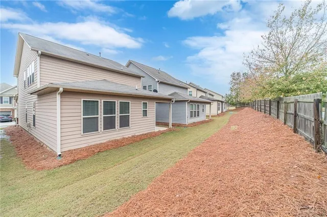 $2,500 | 2159 Baywood Tree Lane Southwest, Snellville, GA 30078