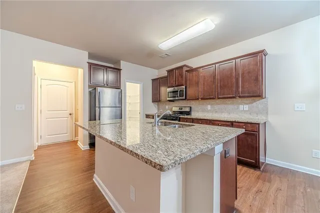 $2,500 | 2159 Baywood Tree Lane Southwest, Snellville, GA 30078