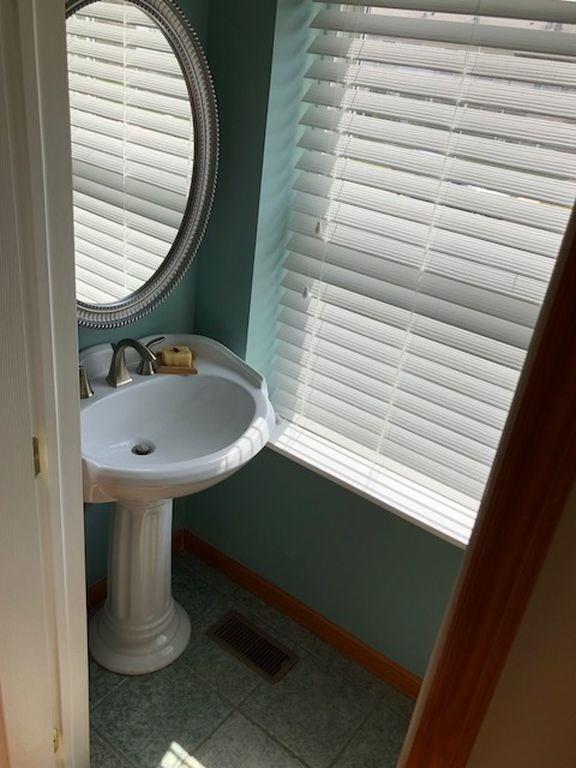 322 Shady Ridge Drive Monroeville, PA 15146 - Photo 13 of 18 Gallery Image 13