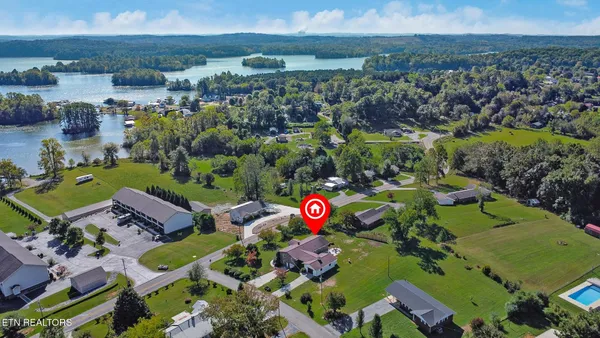 $489,000 | 109 Scenic Hill Drive, Spring City, TN 37381