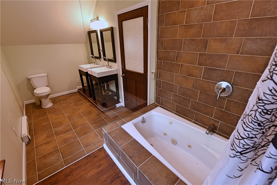 2336 Allison Road University Heights, OH 44118 - Photo 15 of 21