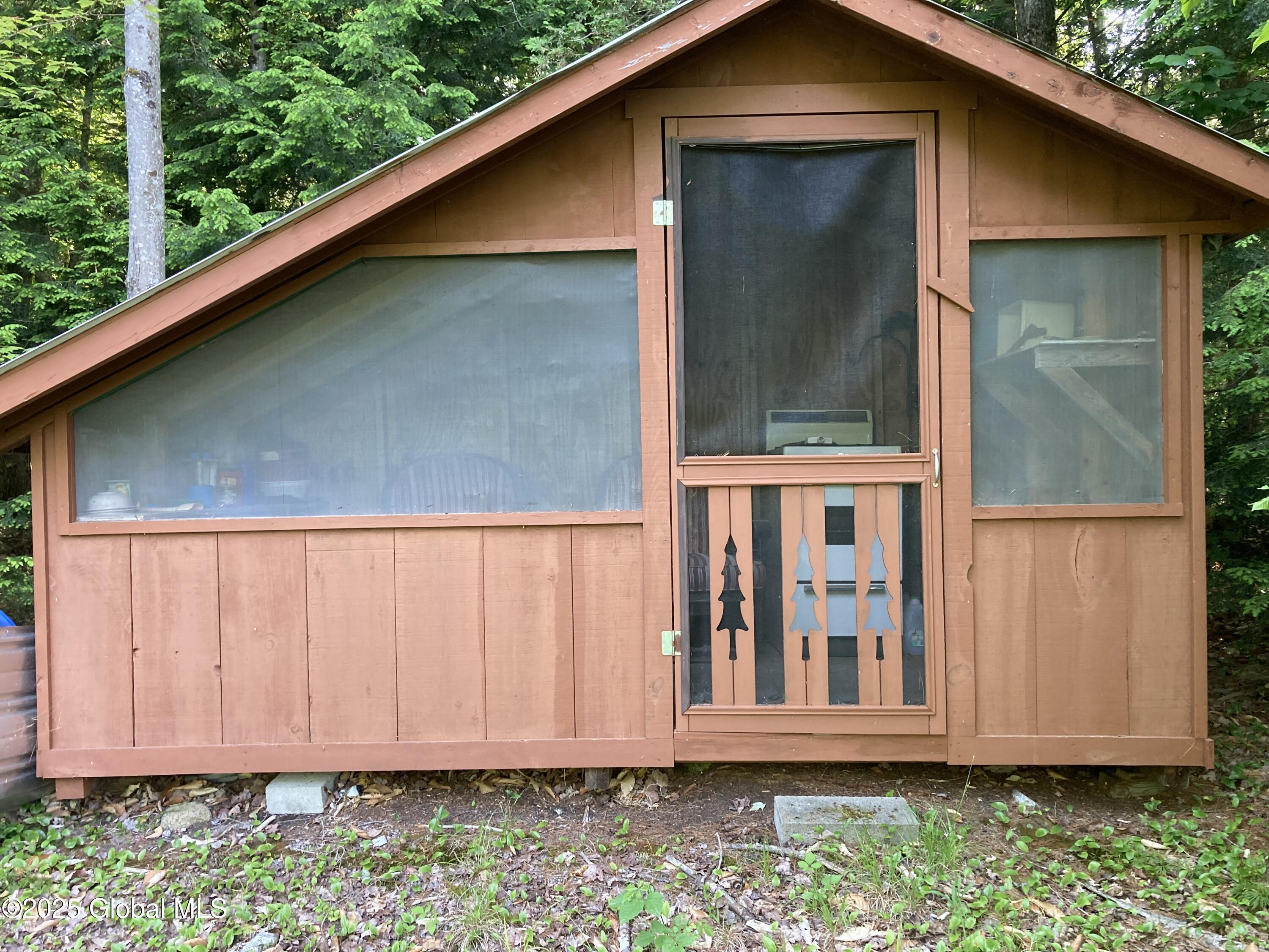51 Sams Road Schroon, NY 12870 - Photo 8 of 19 IMG_8837