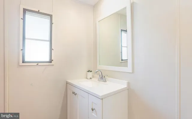 $39,000 | 217 Robwood Road, Dundalk, MD 21222