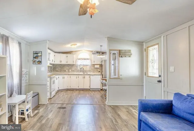 $39,000 | 217 Robwood Road, Dundalk, MD 21222