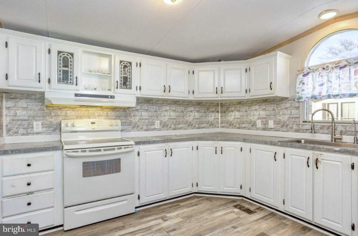 217 Robwood Road Dundalk, MD 21222 - Photo 8 of 21 Gallery Image 8