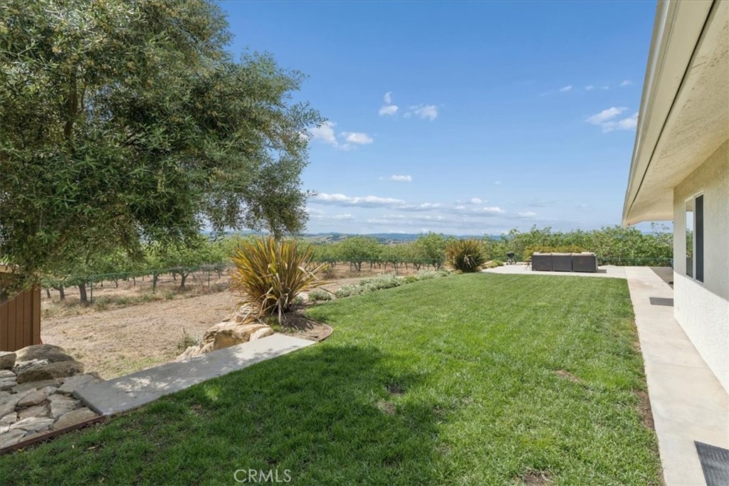 5565 High Ridge Road Paso Robles, CA 93446 - Photo 60 of 73 Gallery Image 60