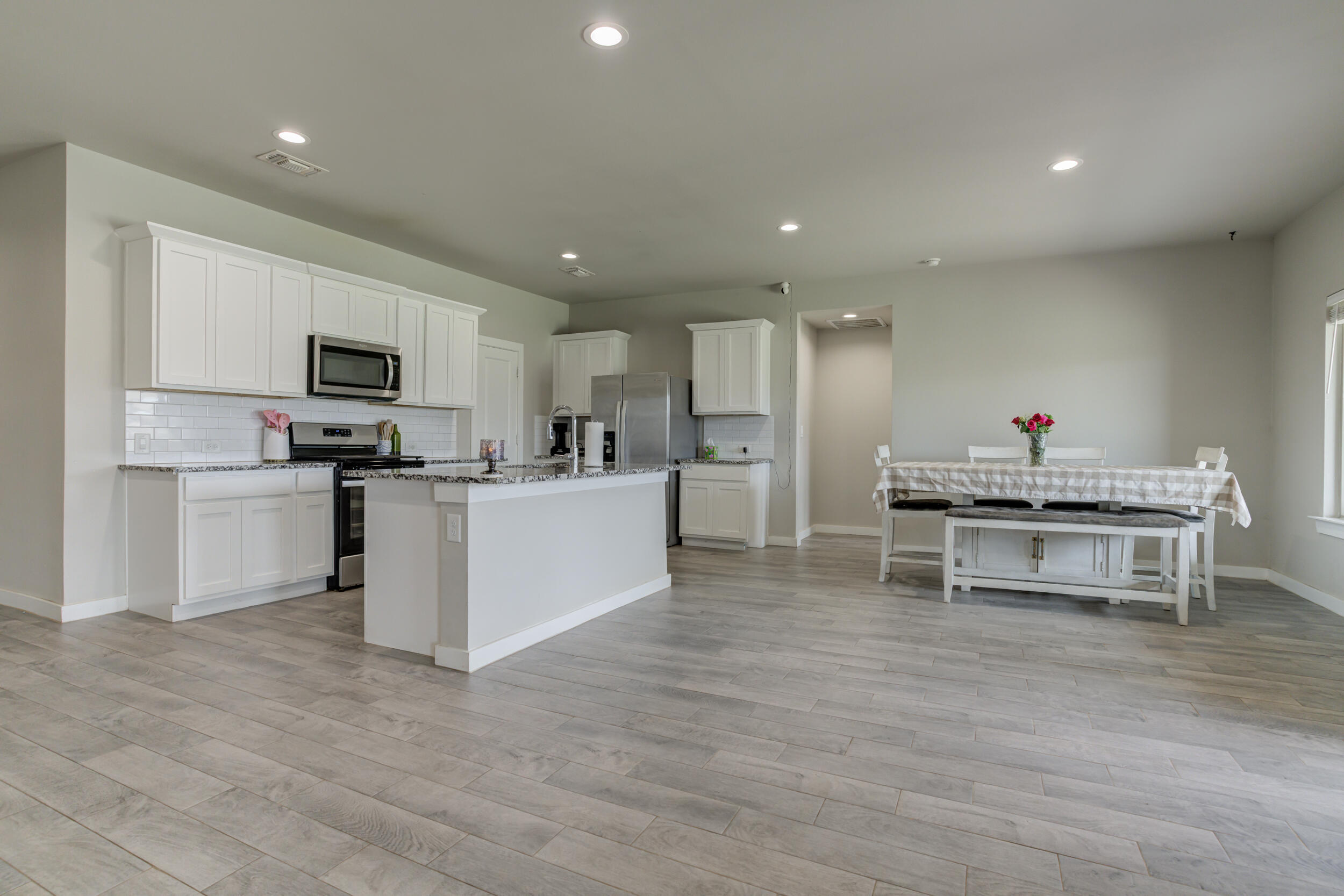404 Ranger Street Wolfforth, TX 79382 - Photo 14 of 41 DSC02444_5_6_7_8