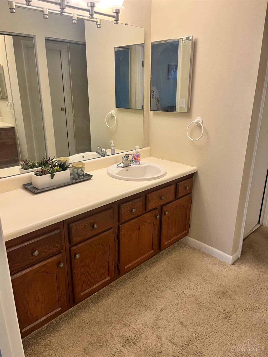 1247 Ebenezer Road, Unit 36 Cincinnati, OH 45233 - Photo 14 of 21