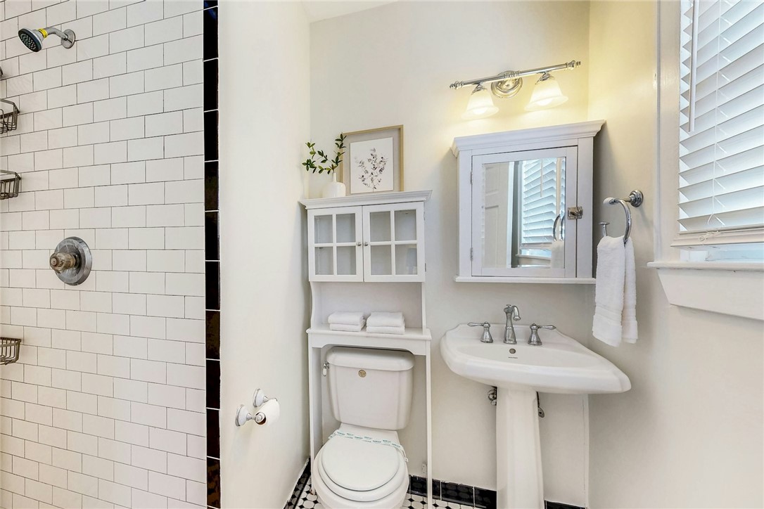 135 6th Street, Unit 1 Providence, RI 02906 - Photo 15 of 21