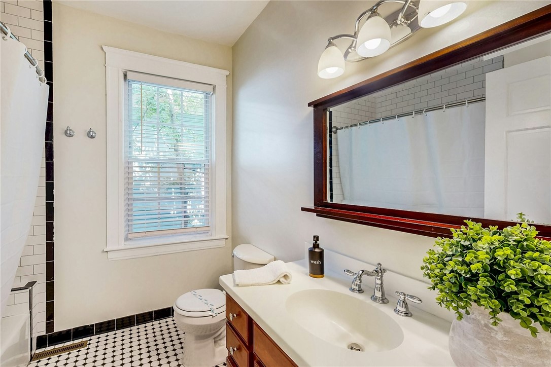 135 6th Street, Unit 1 Providence, RI 02906 - Photo 18 of 21