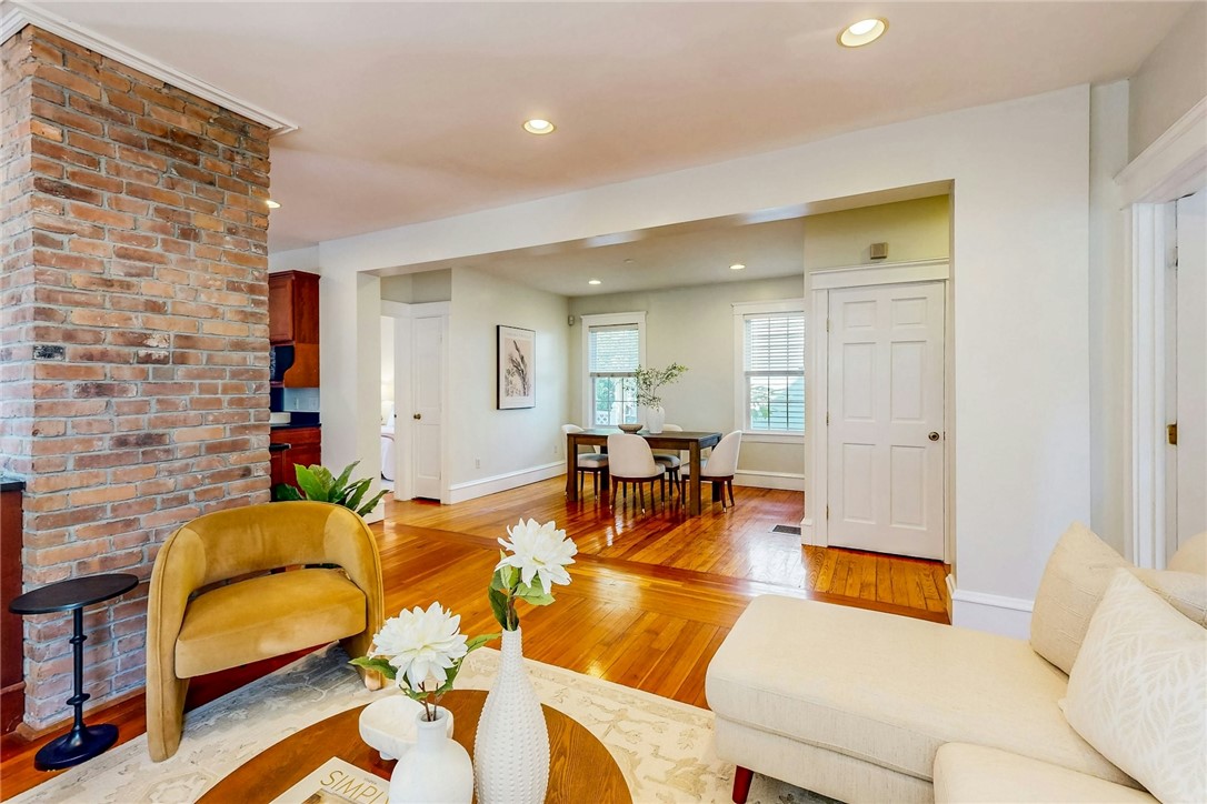 135 6th Street, Unit 1 Providence, RI 02906 - Photo 6 of 21