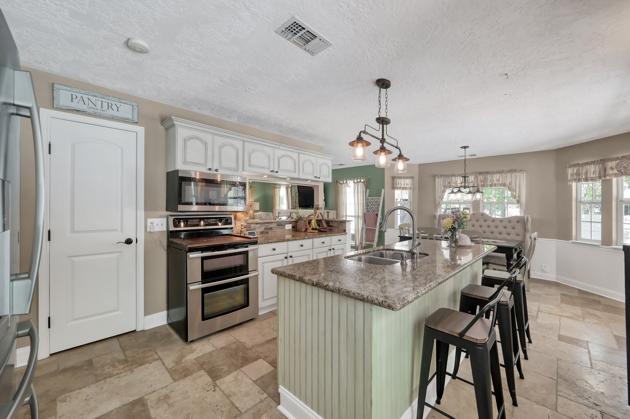 13685 Tommy Smith Road Conroe, TX 77306 - Photo 16 of 50