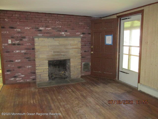 112 Marine Road Waretown, NJ 08758 - Photo 4 of 10 IMG_1718