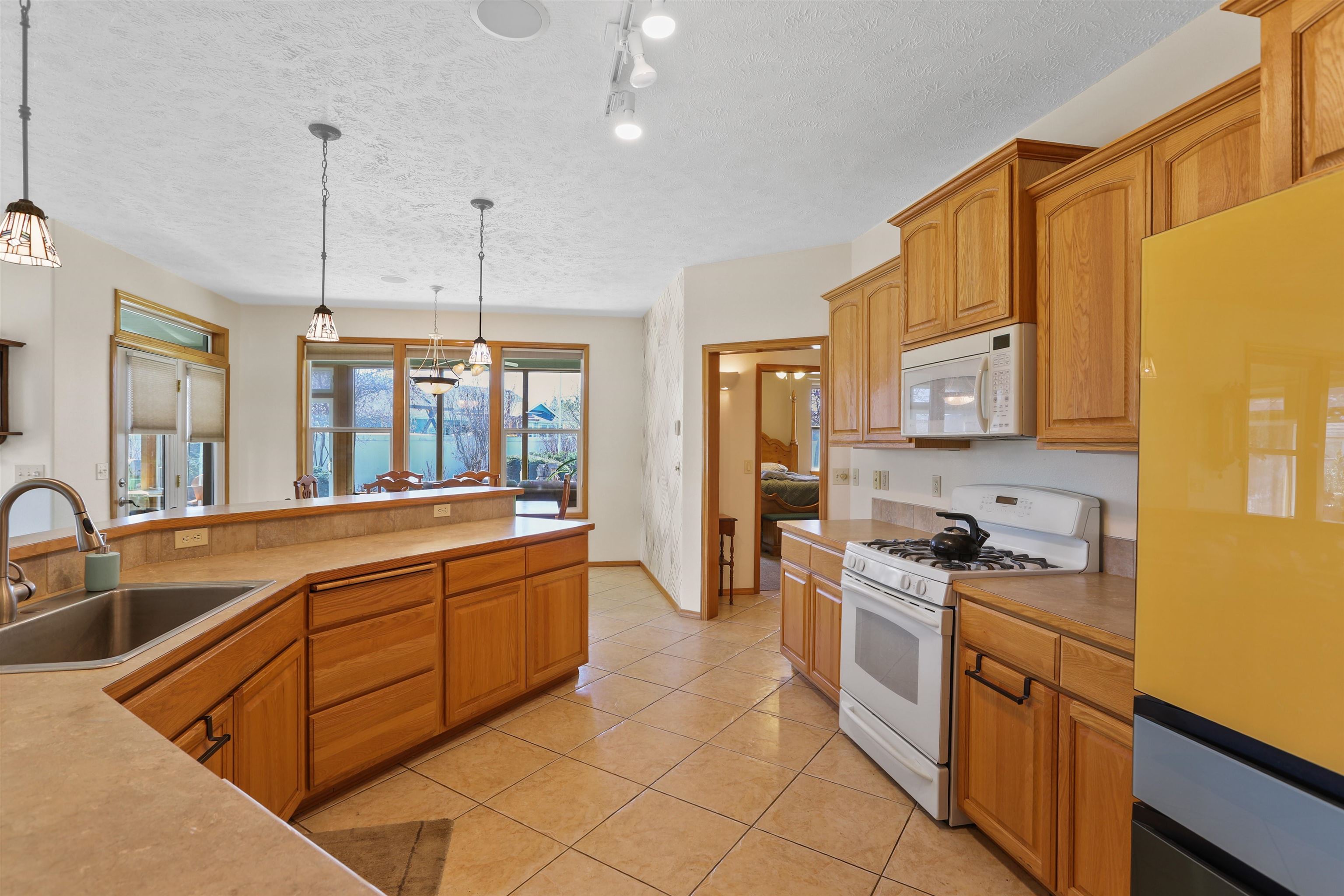 16317 North McKinnon Lane Colbert, WA 99005 - Photo 13 of 36