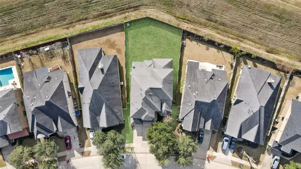 $3,500 | 4522 Millstone Canyon Lane, Sugar Land, TX 77479