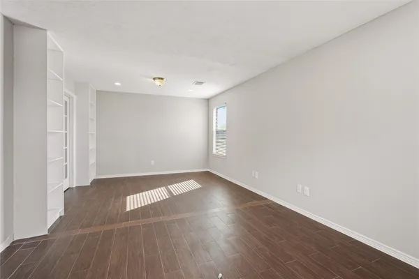 $3,500 | 4522 Millstone Canyon Lane, Sugar Land, TX 77479