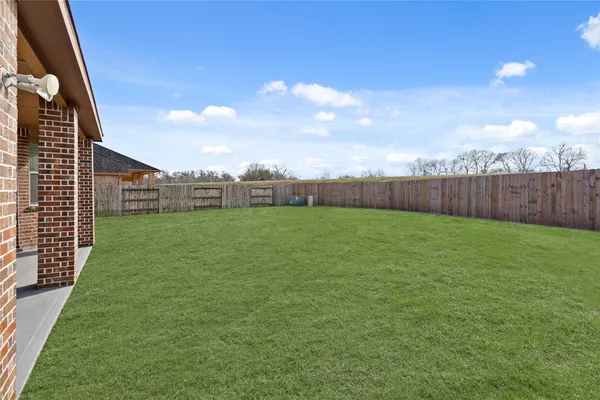 $3,500 | 4522 Millstone Canyon Lane, Sugar Land, TX 77479