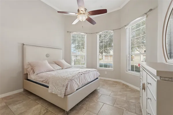 $3,500 | 4522 Millstone Canyon Lane, Sugar Land, TX 77479