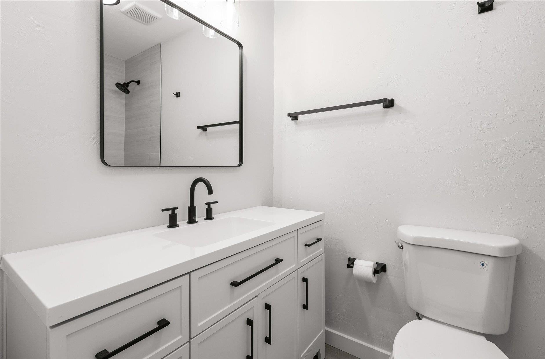 1351 Van Delia Road Tallahassee, FL 32310 - Photo 4 of 39