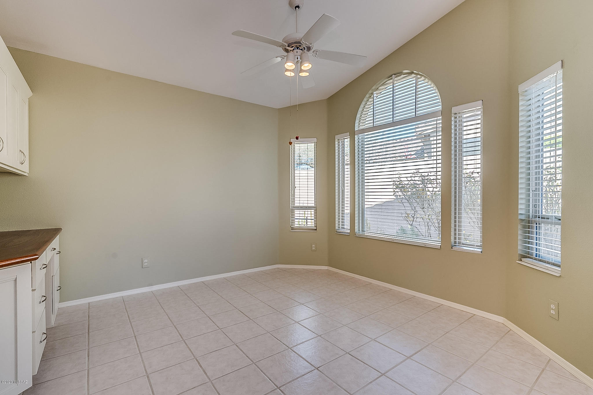 37965 South Stone Ridge Drive Tucson, AZ 85739 - Photo 21 of 45
