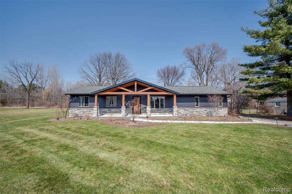 2775 East Square Lake Road Troy, MI 48085 - Photo 36 of 37 Gallery Image 36