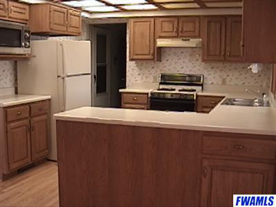 4121 Thompson Road Fort Wayne, IN 46816 - Photo 6 of 15