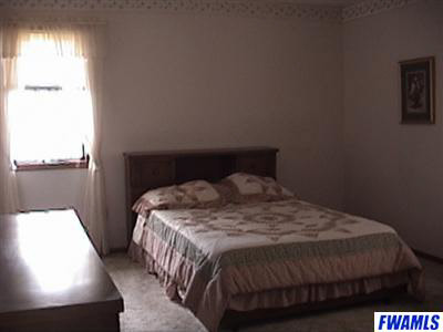 4121 Thompson Road Fort Wayne, IN 46816 - Photo 10 of 15