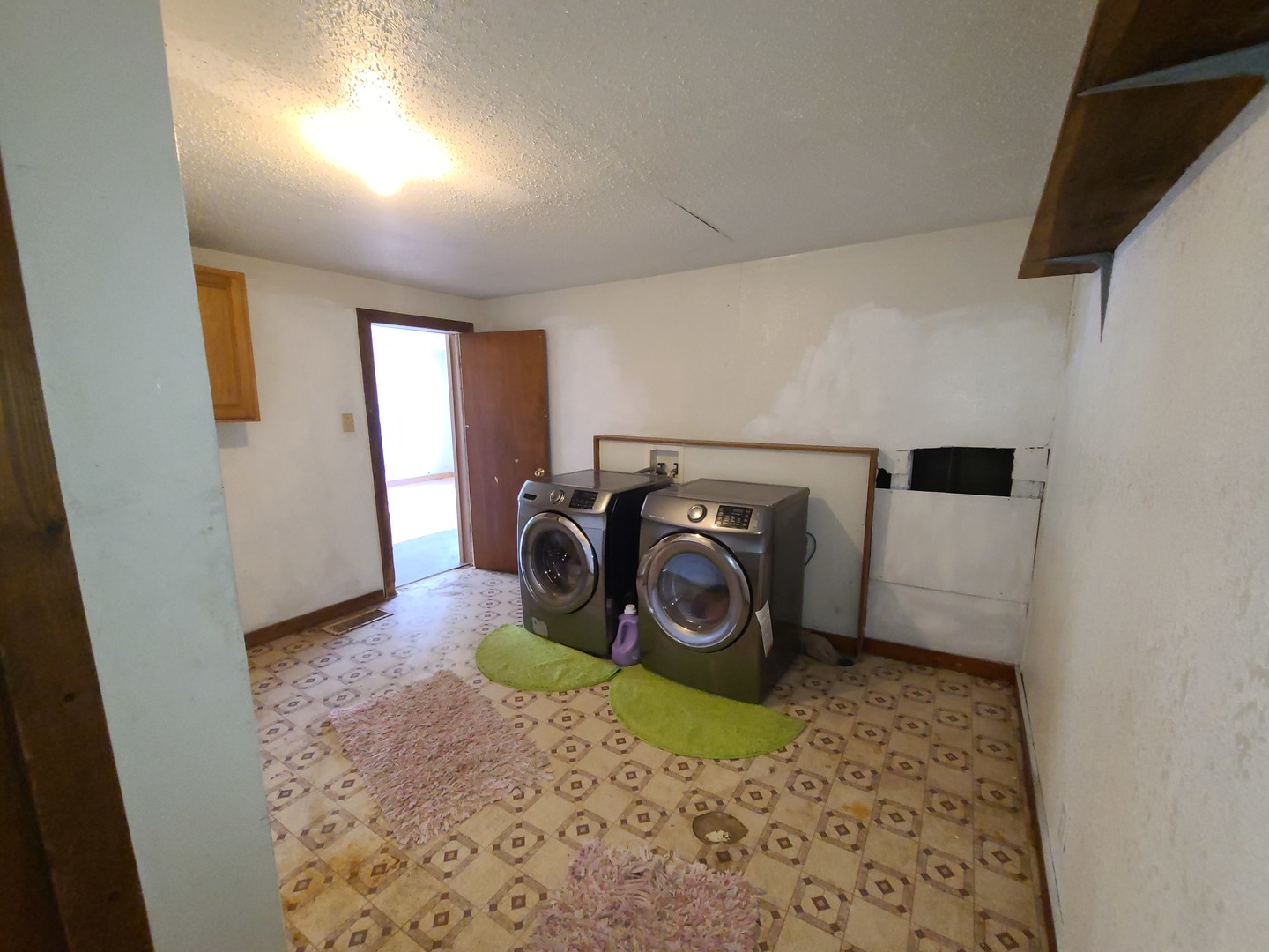 7006 South Unity Road Polo, IL 61064 - Photo 8 of 29