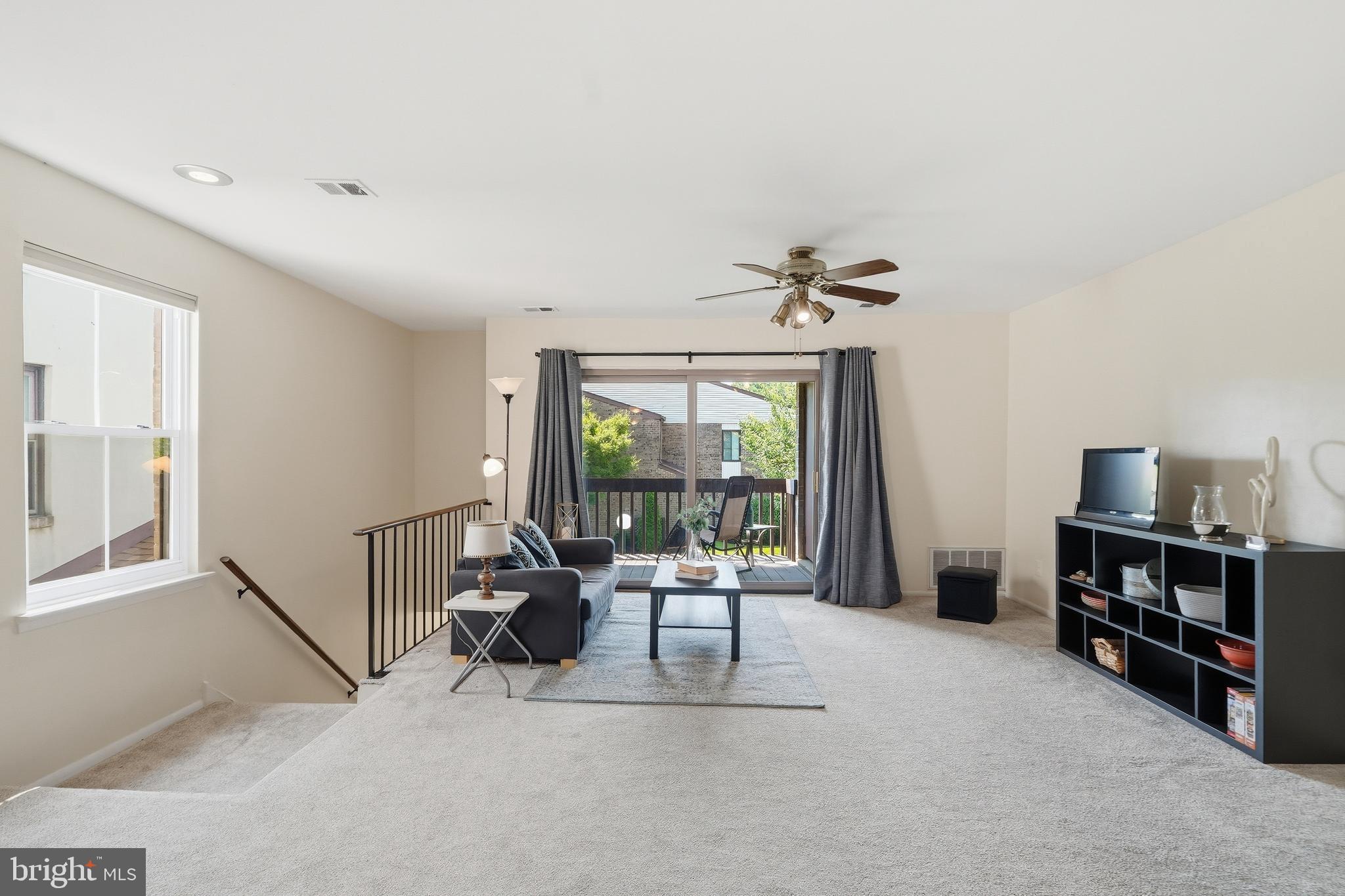 1401 Raintree Lane, Unit 1401 Malvern, PA 19355 - Photo 5 of 26