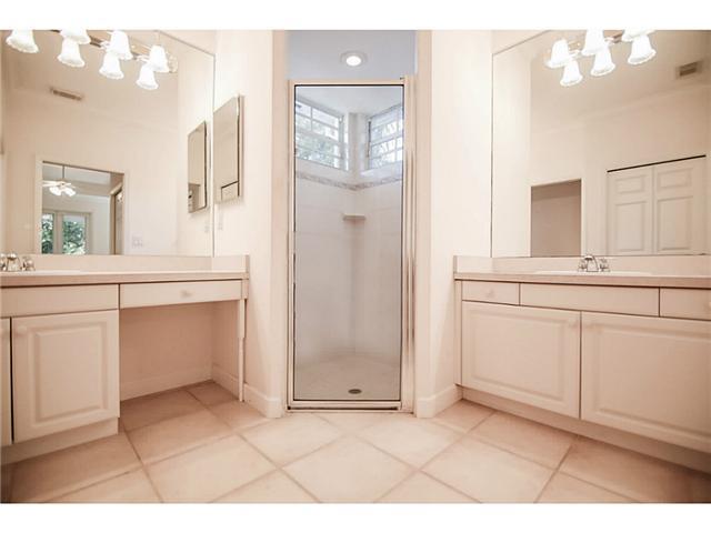 2677 Southwest Oak Ridge Road Palm City, FL 34990 - Photo 4 of 25 Gallery Image 4