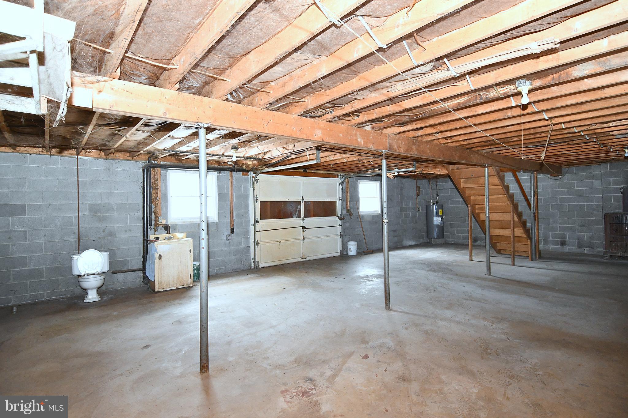 4645 Cold Run Valley Road Berkeley Springs, WV 25411 - Photo 21 of 30 Gallery Image 21
