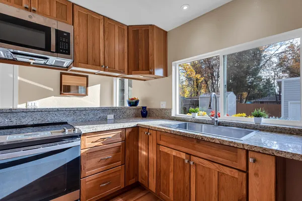 $219,500 | 21642 Cottonwood Street, Burney, CA 96013