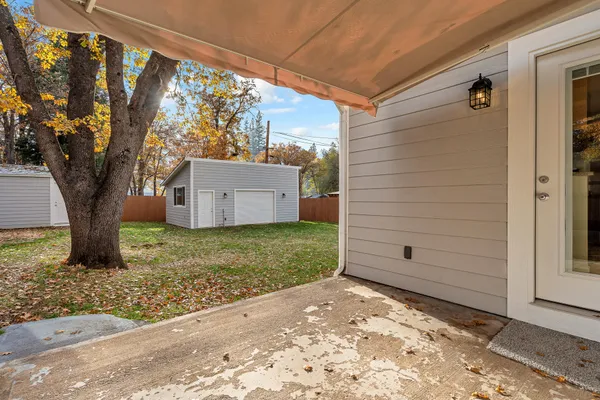 $219,500 | 21642 Cottonwood Street, Burney, CA 96013