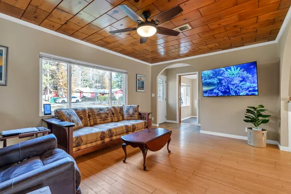 $219,500 | 21642 Cottonwood Street, Burney, CA 96013